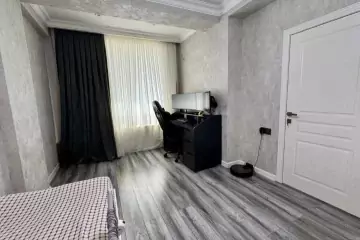 Satılır Yeni Tikili Masazırda