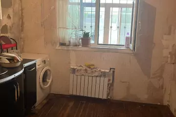Satılır Həyət Evi Bakıda