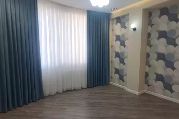 Satılır Yeni Tikili Ukraniya Dairəsida
