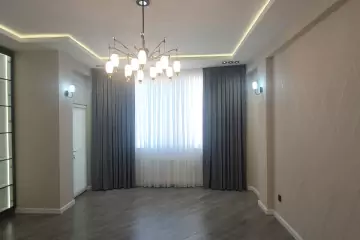 Satılır Yeni Tikili Ukraniya Dairəsida