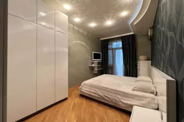 Satılır Yeni Tikili Yasamalda