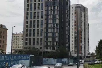 Satılır Yeni Tikili Beşmərtəbədə