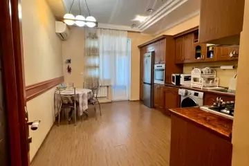 Aylıq Kirayə Yeni Tikili Ağ şəhər Kompleksində