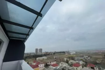 Satılır Yeni Tikili 7-ci Mikrorayonda