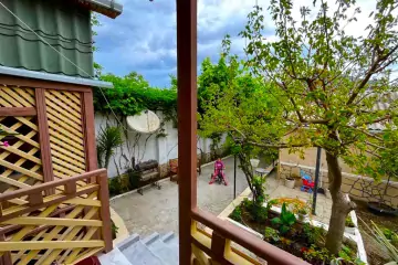 Satılır Həyət Evi Biləcəridə