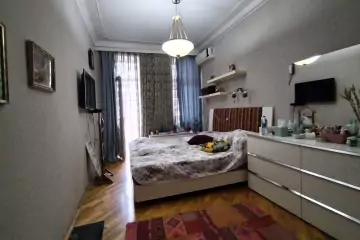 Satılır Yeni Tikili Tbilisi Prospektida