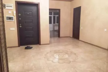 Satılır Yeni Tikili Yeni Yasamalda