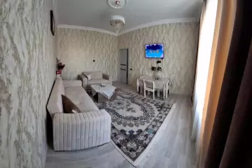 Satılır Həyət Evi Qaraçuxurda