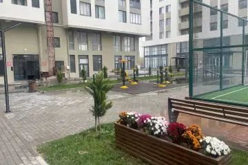 Satılır Yeni Tikili 7-ci Mikrorayonda