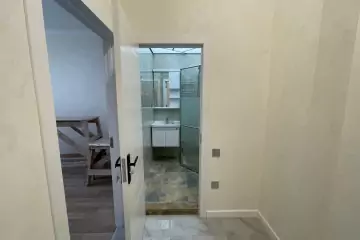 Satılır Yeni Tikili 7-ci Mikrorayonda