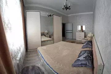 Satılır Həyət Evi Qaraçuxurda