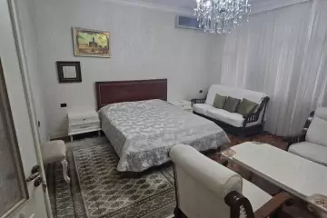 Aylıq Kirayə Villa Gənclikdə