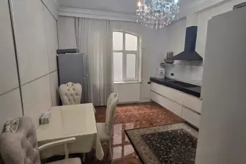 Aylıq Kirayə Villa Gənclikdə