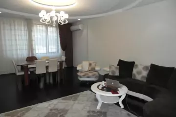 Aylıq Kirayə Yeni Tikili Beşmərtəbədə