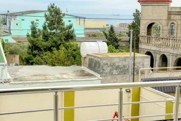 Satılır Bağ Evi Hövsanda