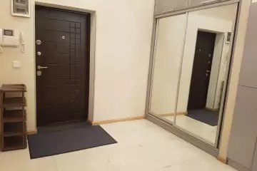 Satılır Yeni Tikili Ağ şəhər Kompleksində