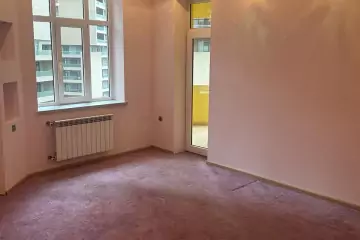 Satılır Yeni Tikili Elmler Akademiyasıda