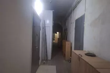 Satılır Köhnə Tikili Elmler Akademiyasıda