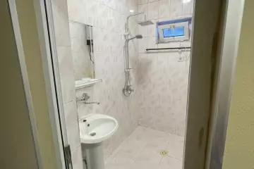 Aylıq Kirayə Həyət Evi Fəhlə Prospekti - Rabocidə