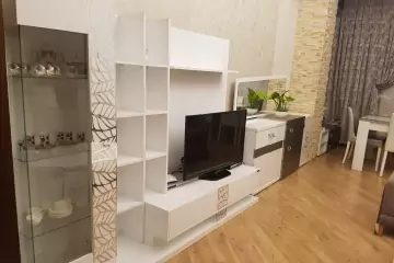 Satılır Yeni Tikili Ağ şəhər Kompleksində