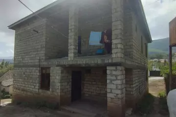 Satılır Həyət Evi Lerik Rayonunda