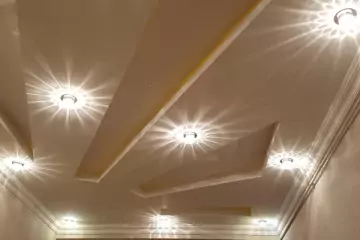 Satılır Yeni Tikili Ağ şəhər Kompleksində