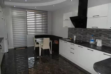 Aylıq Kirayə Yeni Tikili Beşmərtəbədə