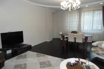 Aylıq Kirayə Yeni Tikili Beşmərtəbədə