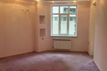 Satılır Yeni Tikili Elmler Akademiyasıda
