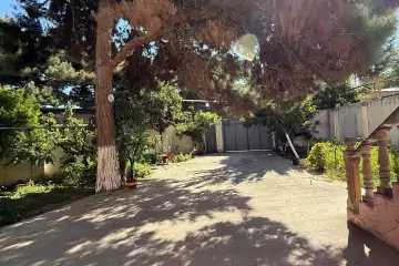 Satılır Həyət Evi Biləcəridə
