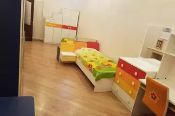 Satılır Yeni Tikili Ağ şəhər Kompleksində