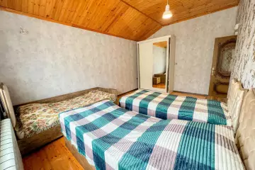 Satılır Bağ Evi Hövsanda