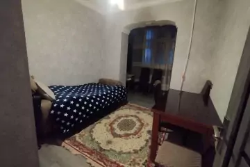 Satılır Köhnə Tikili Cavanşir Küçəsində