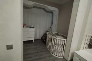 Satılır Köhnə Tikili Cavanşir Küçəsində