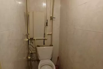 Satılır Köhnə Tikili Bakı Kinoteatrıda