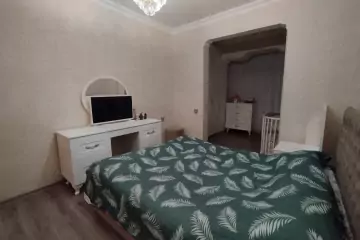 Satılır Köhnə Tikili Cavanşir Küçəsində
