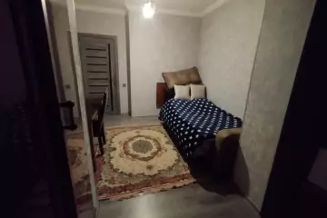 Satılır Köhnə Tikili Cavanşir Küçəsində