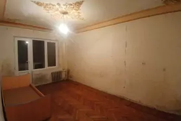 Satılır Köhnə Tikili Bakı Kinoteatrıda 