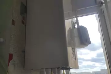 Satılır Yeni Tikili Ukraniya Dairəsida