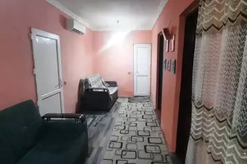Satılır Həyət Evi Sabunçu Qəsəbəsida