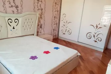 Aylıq Kirayə Həyət Evi Ukraniya Dairəsida