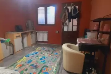 Satılır Həyət Evi Sabunçu Qəsəbəsida