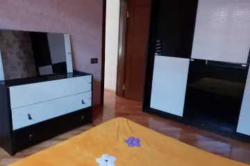 Aylıq Kirayə Həyət Evi Ukraniya Dairəsida