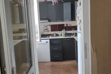 Satılır Yeni Tikili Ukraniya Dairəsida