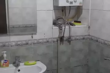 Satılır Köhnə Tikili 8-ci Kilometrdə