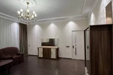 Aylıq Kirayə Yeni Tikili şərq Bazarında