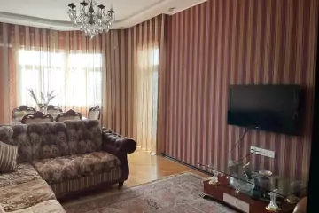 Satılır Yeni Tikili Yasamalda