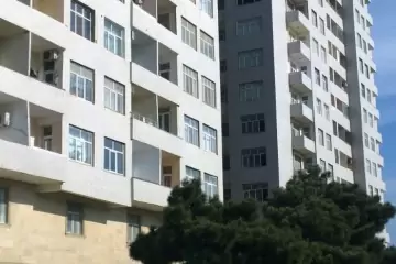 Satılır Yeni Tikili Bakıxanovda 