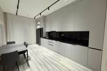 Satılır Yeni Tikili Ağ şəhər Kompleksində