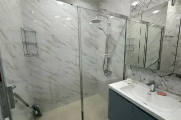 Satılır Yeni Tikili Ağ şəhər Kompleksində